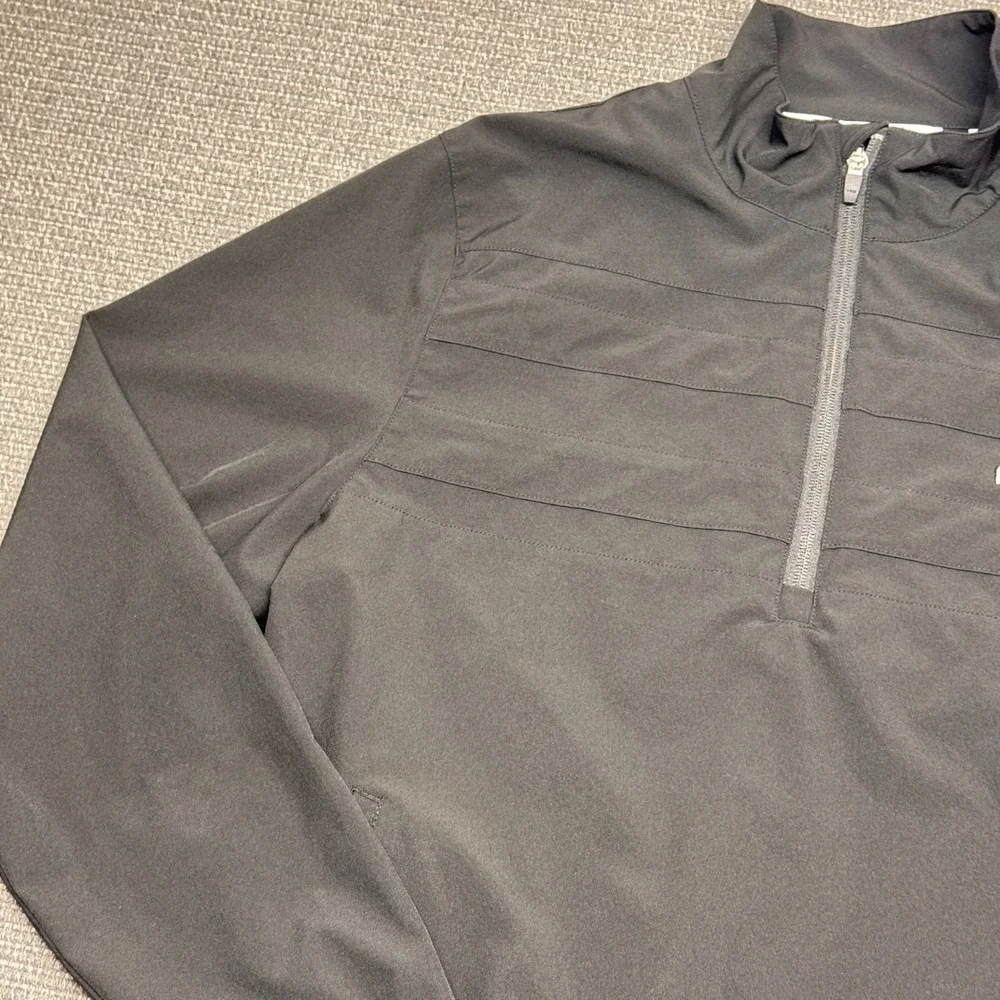 TravisMathew Men's‎ Quarter Zip Pullover Black Grey Golf Jacket Size Large